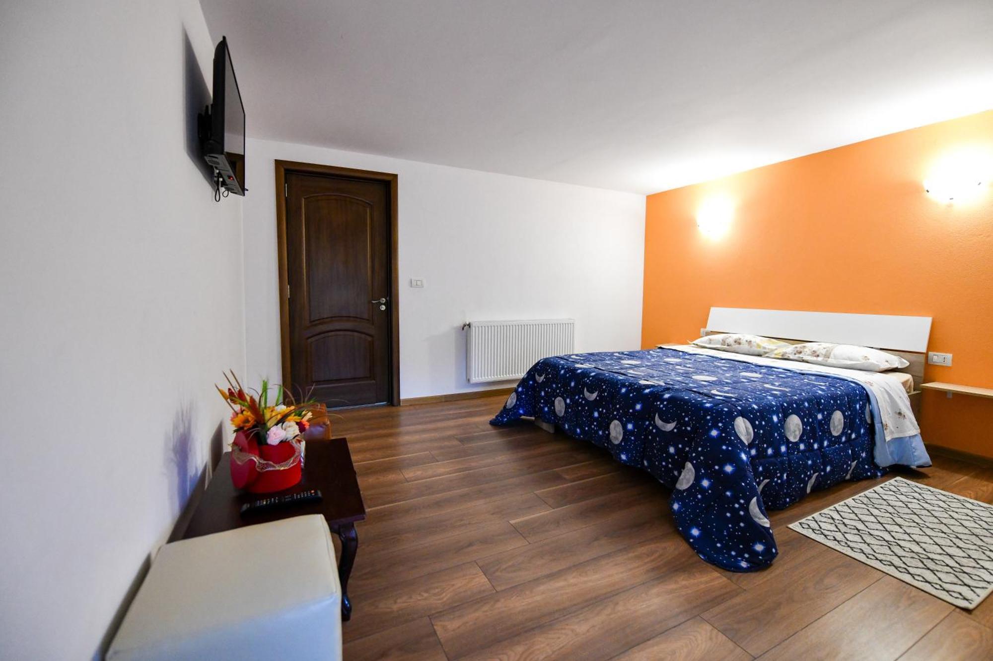 Villa Castellino Tîrgu Ocna 外观 照片